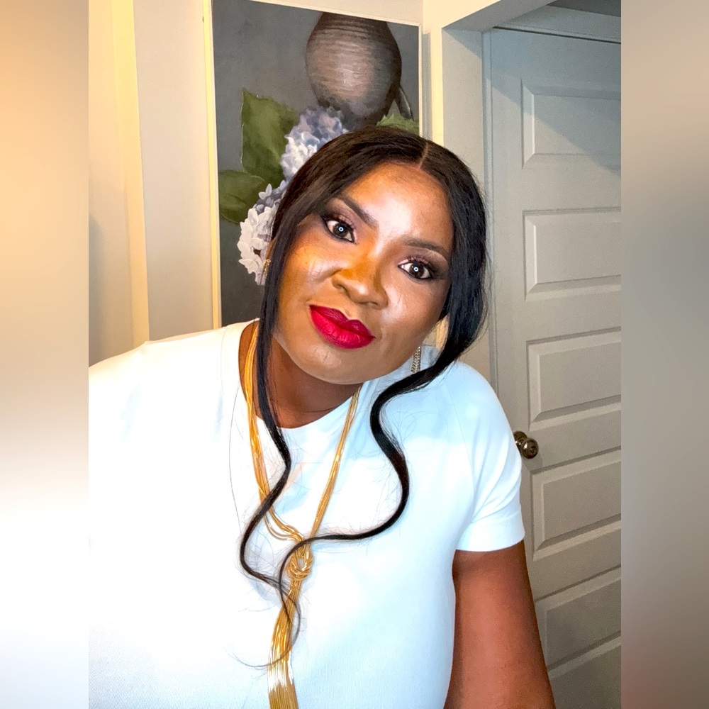 Meet your Posher, Oyeyinka